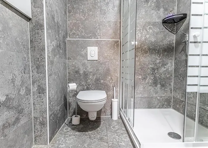 Beautiful With Great Location